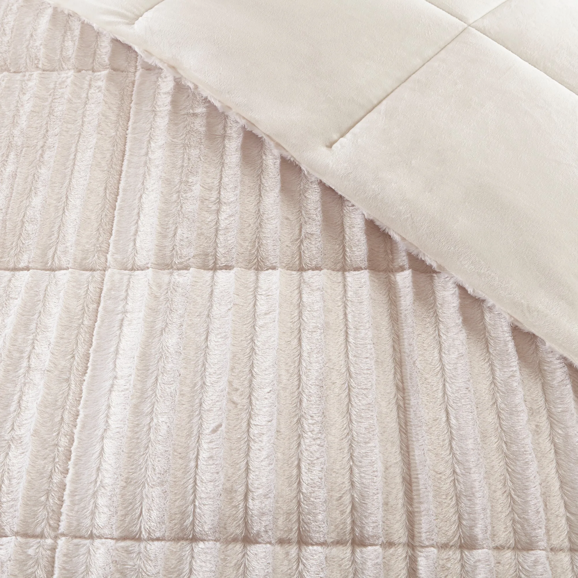 York Faux Fur Comforter Mini Set