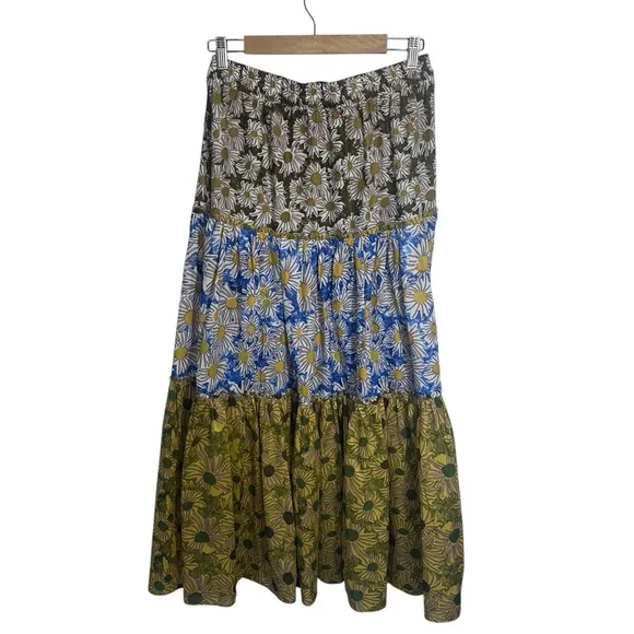 Zara Daisy Print Maxi Tiered Skirt with Coordinating Crop Top, Medium